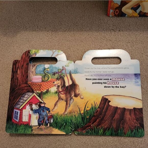 Bundle of 2 Large non-working sing-along books for toddlers - Picture 4 of 15